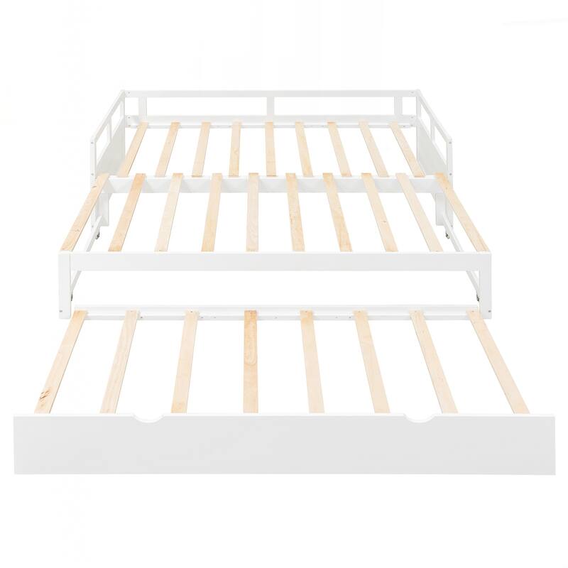 Wooden Daybed with Trundle