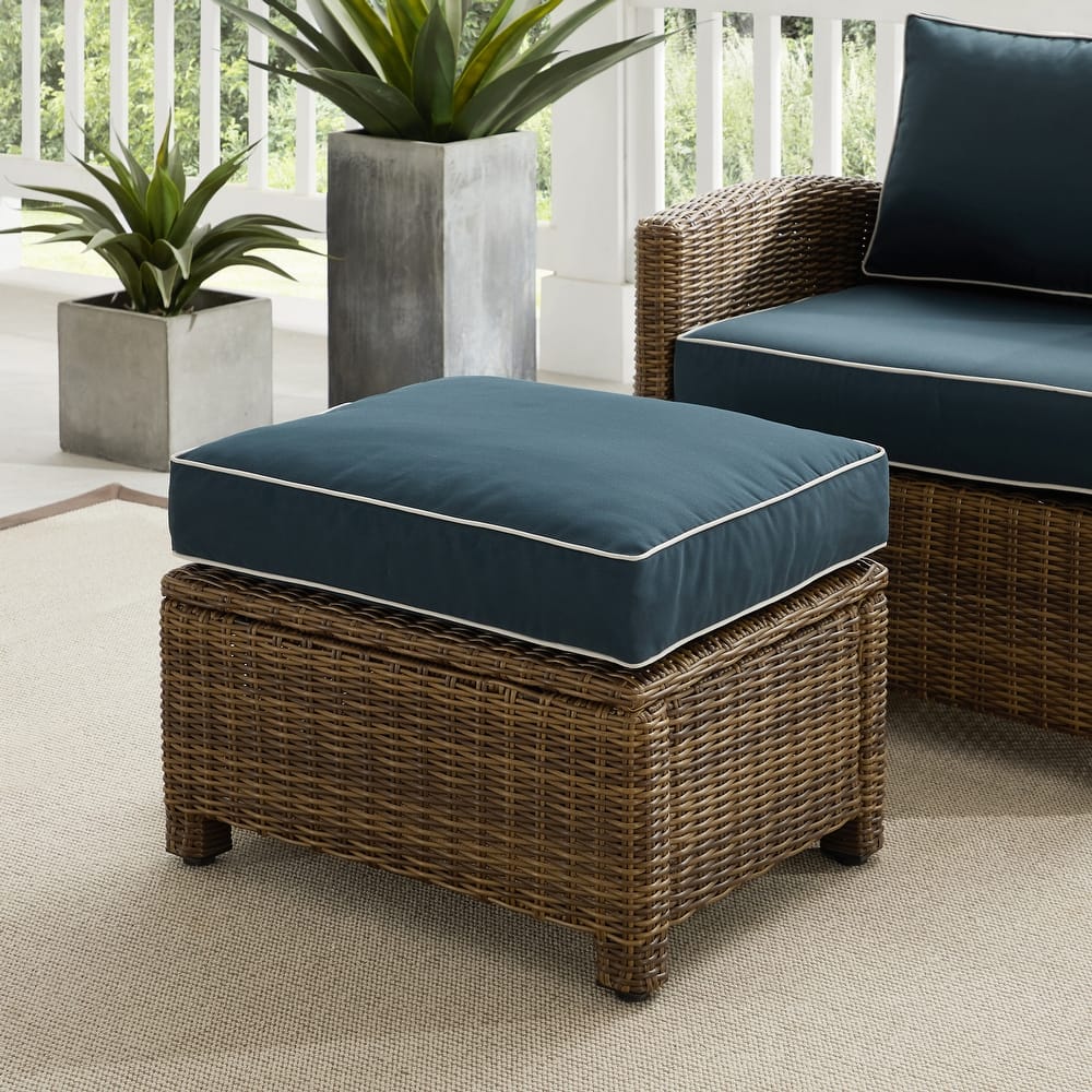 Crosley Bradenton Outdoor Wicker Ottoman - 25 "W x	20 "D x 18.5 "H