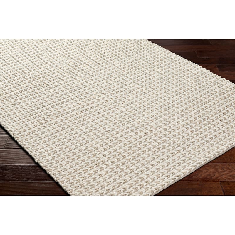 Livabliss Sundance Casual Dots Area Rug
