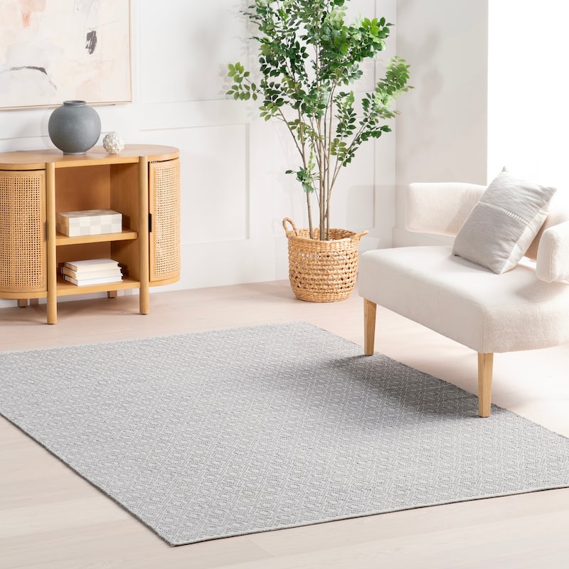 Home Conservatory Optic Diamond Handwoven Cotton Area Rug - 4' x 6' - Grey - Rectangle