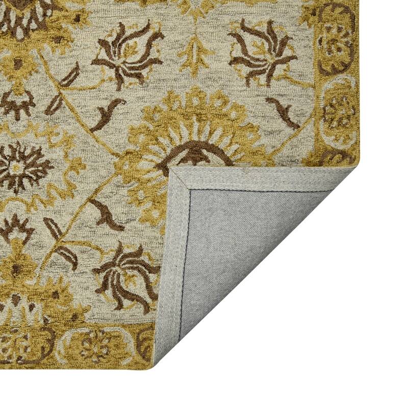 HomeRoots Floral Medallion Traditional Rectangle Area Rug