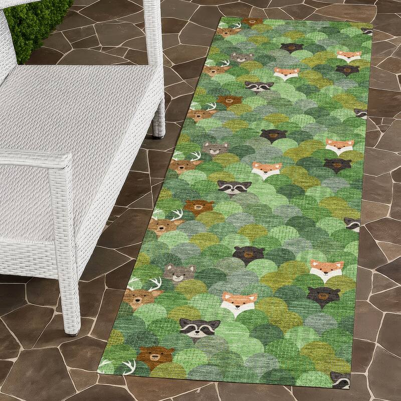 Machine Washable Indoor/ Outdoor Whimsy Critters Chantille Rug - Green - 2'3" x 7'6"