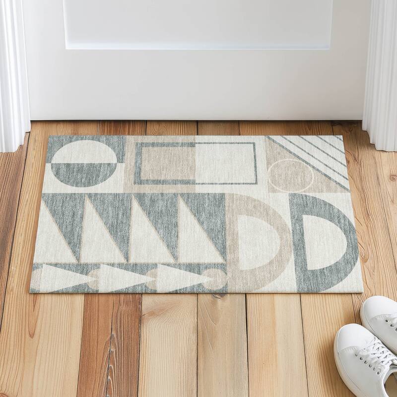 Machine Washable Indoor/ Outdoor Modern Crowley Chantille Rug