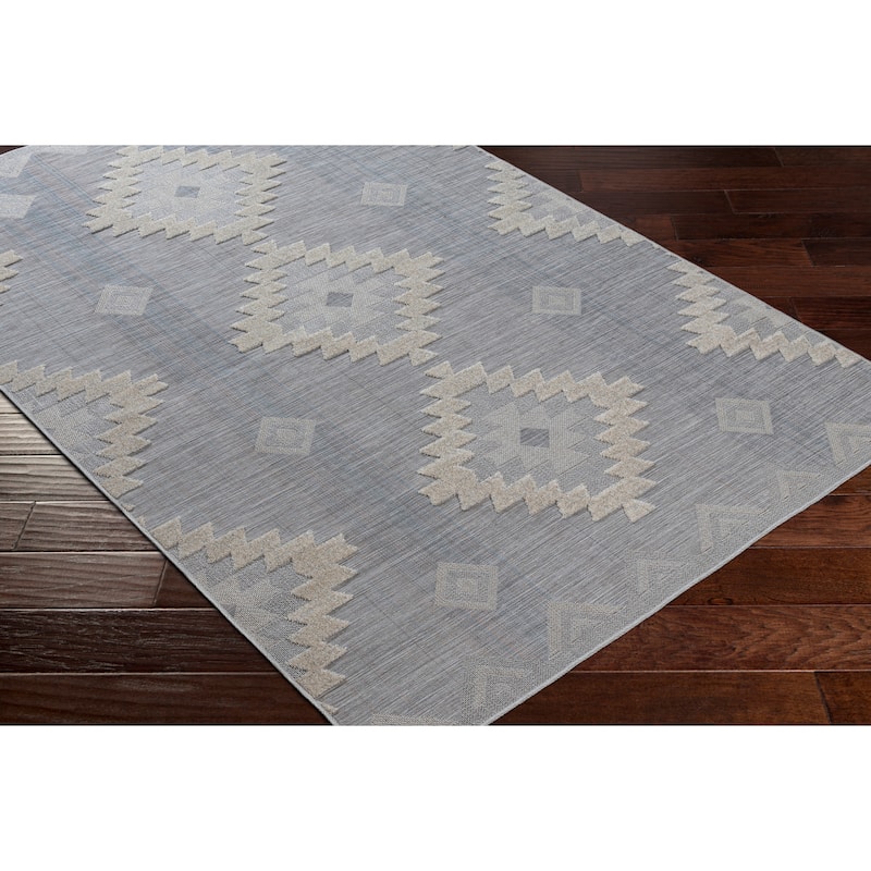 Gerta Indoor/ Outdoor Southwestern Diamond Area Rug