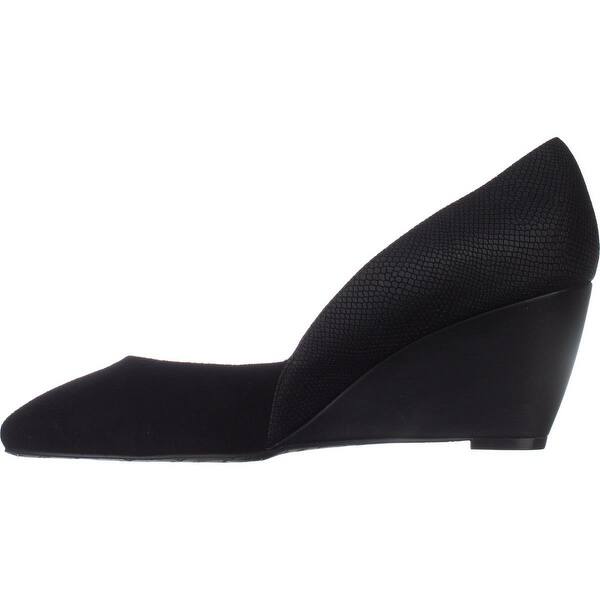 Shop Black Friday Deals On Tahari Palace Wedge Pumps Black Overstock 17972250