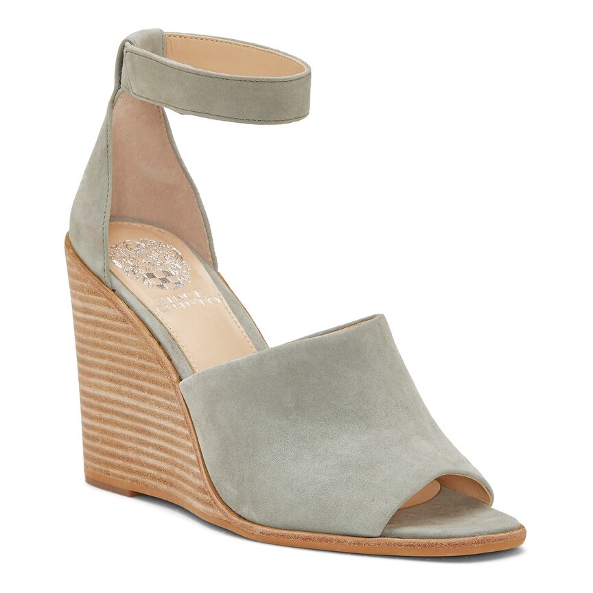 vince camuto tan wedges