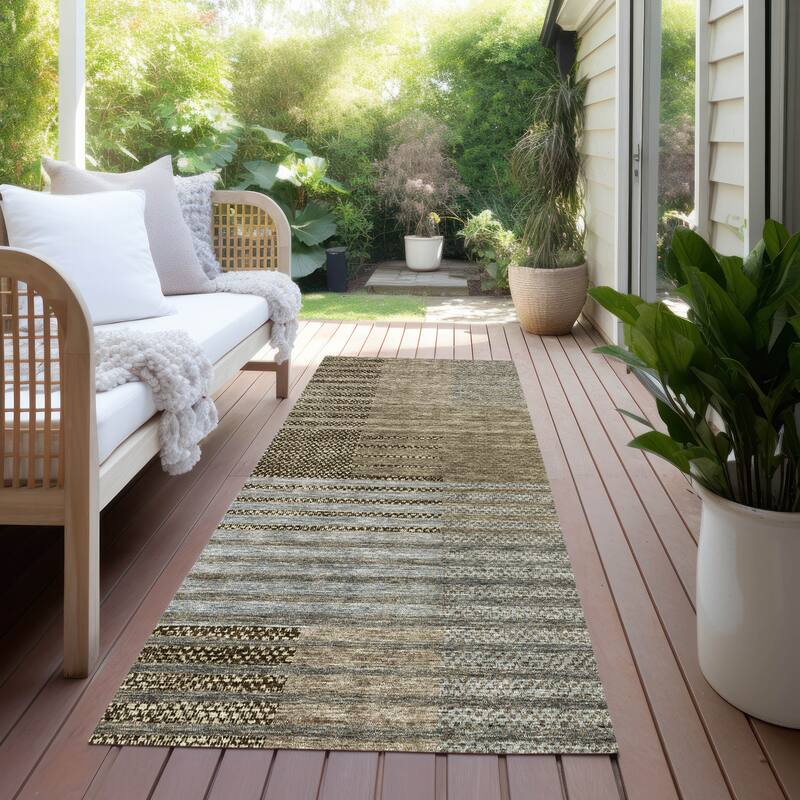 Machine Washable Indoor/ Outdoor Modern Stripes Chantille Rug - Taupe - 2'3" x 7'6"