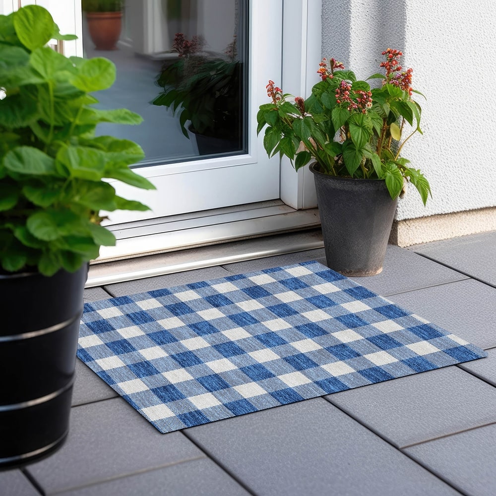 Machine Washable Indoor/ Outdoor Chantille Plaid Rug