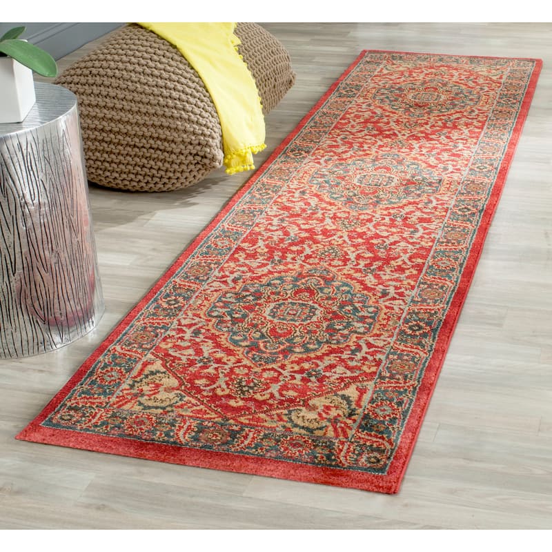 SAFAVIEH Mahal Elois Traditional Oriental Rug
