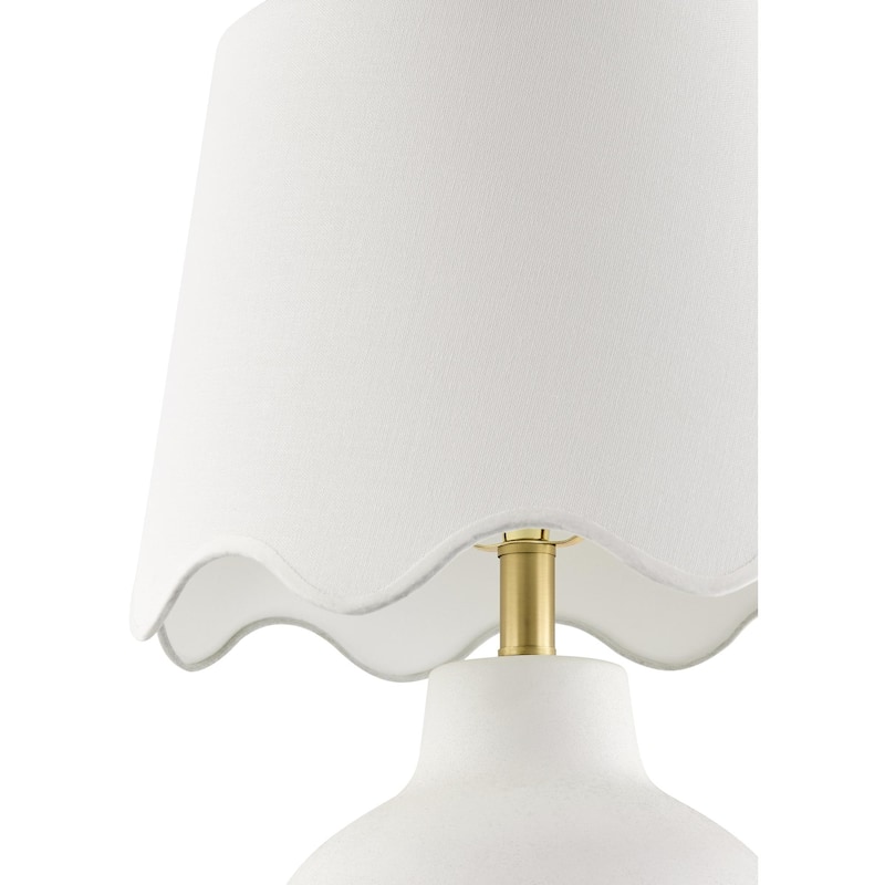 Livabliss Stella Diminuta Traditional Accent Table Lamp