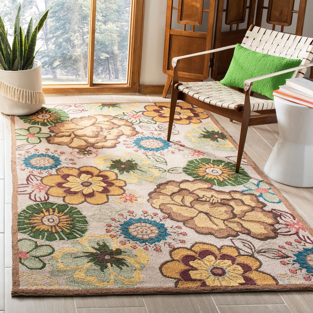 SAFAVIEH Handmade Four Seasons Giorgiana Floral Rug