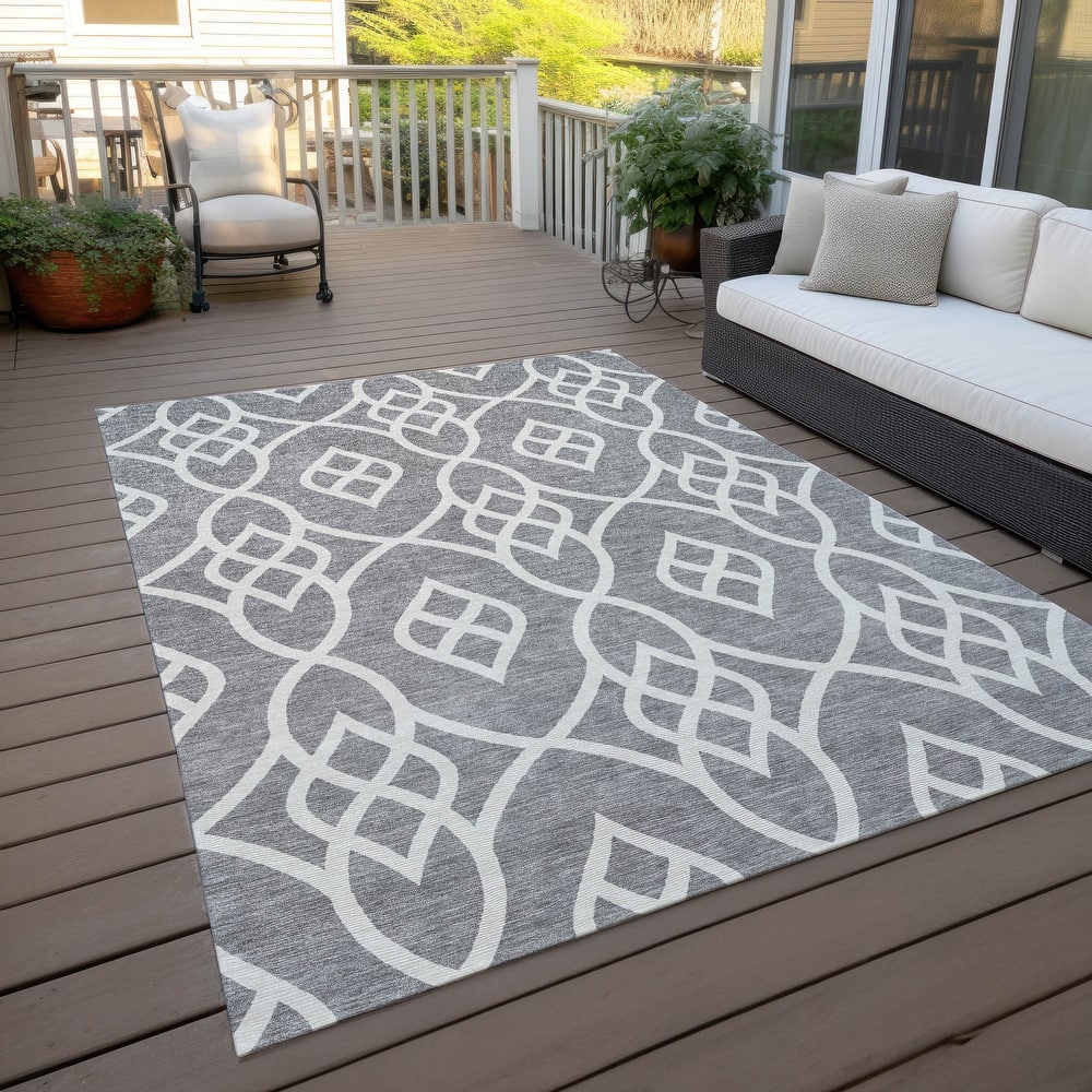 Machine Washable Indoor/ Outdoor Chantille Modern Trellis Rug