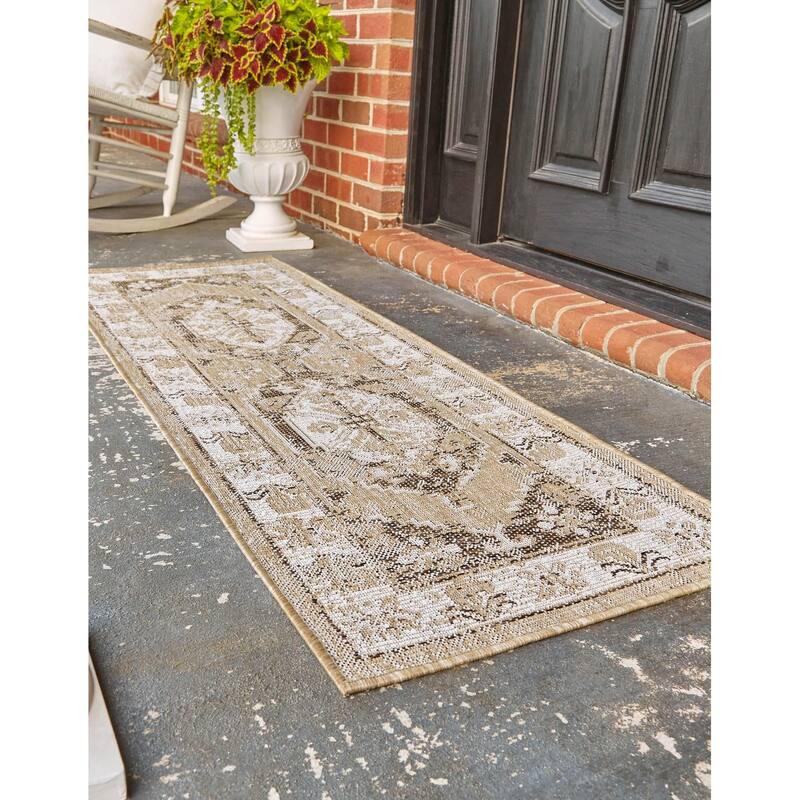 Outdoor Nirie Collection Area Rug