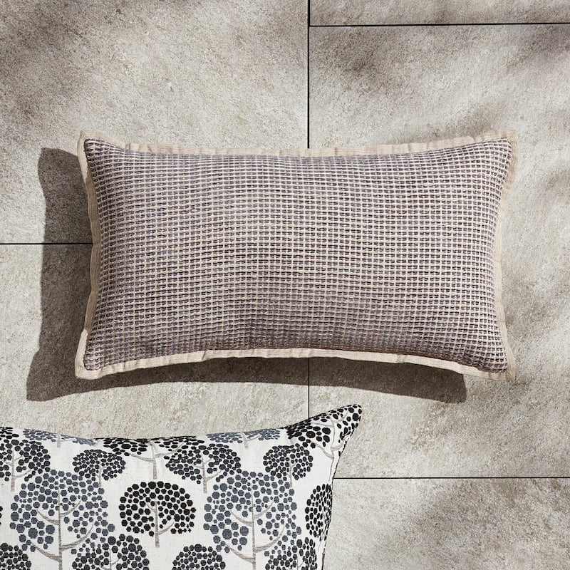 Indoor/Outdoor Accent Pillows