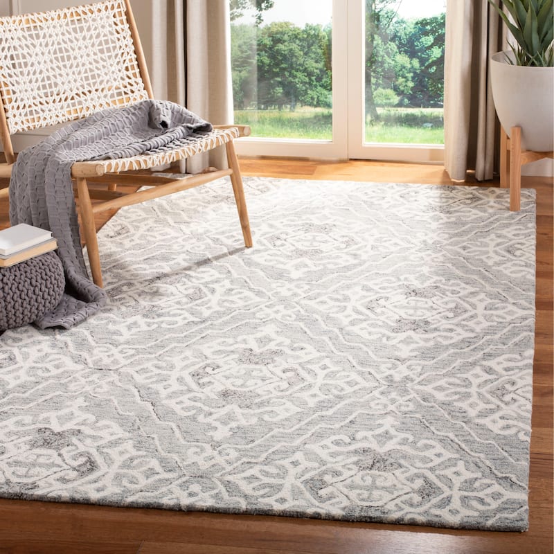 SAFAVIEH Handmade Micro-Loop Scarlette Wool Rug - 5' Square - Grey/Ivory