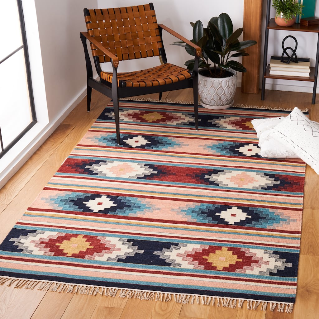 SAFAVIEH Kilim Ruthanne Southwestern Wool Fringe Rug
