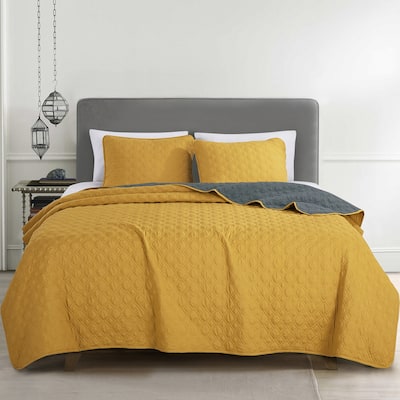 Kagami Luxury 3 Piece Bedspread