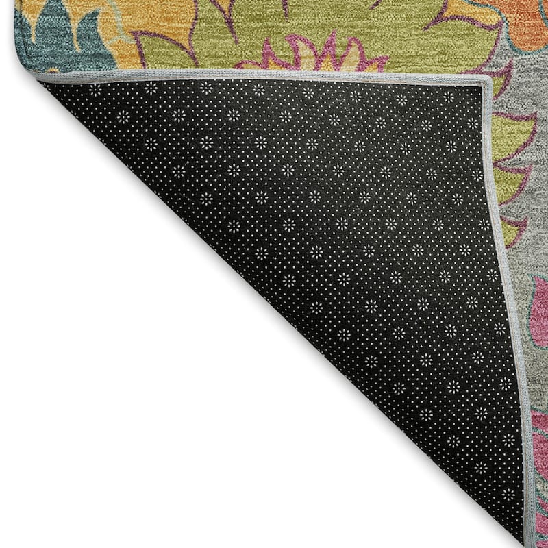 Machine Washable Indoor/ Outdoor Modern Floral Chantille Rug