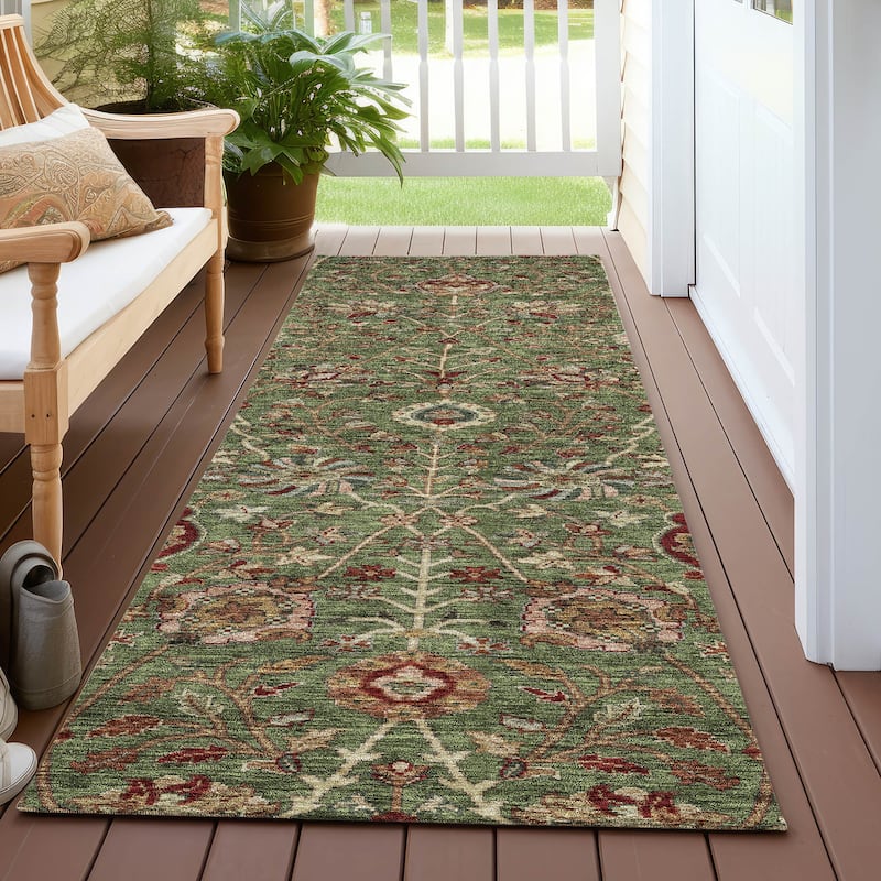 Machine Washable Indoor/ Outdoor Traditional Kashan Chantille Rug