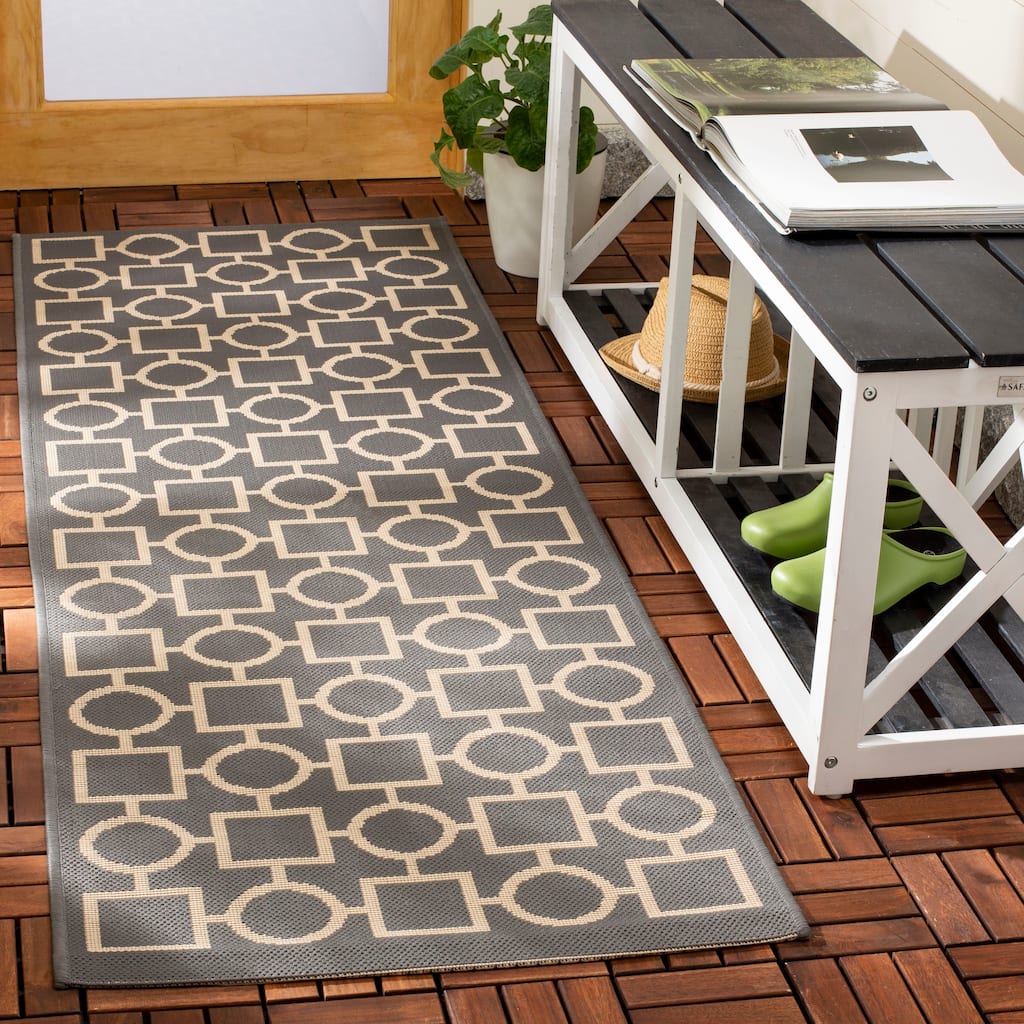 SAFAVIEH Courtyard Sharlene Indoor/ Outdoor Waterproof Patio Backyard Rug