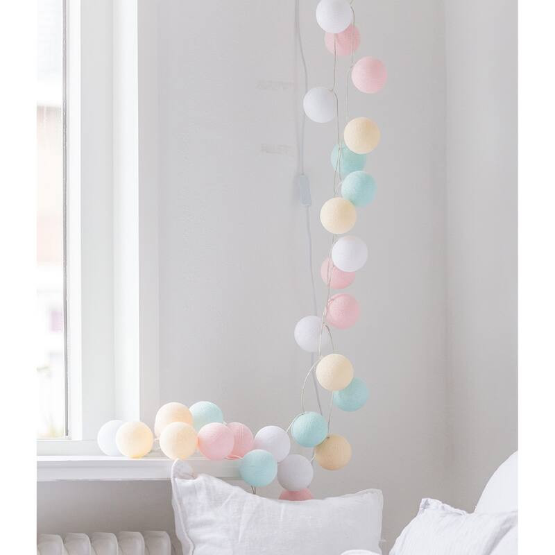 String Light-Pastel