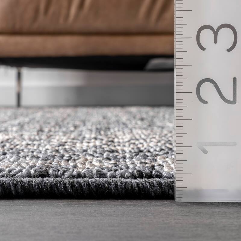 Nuloom Elodie Distressed Diamonds Area Rug