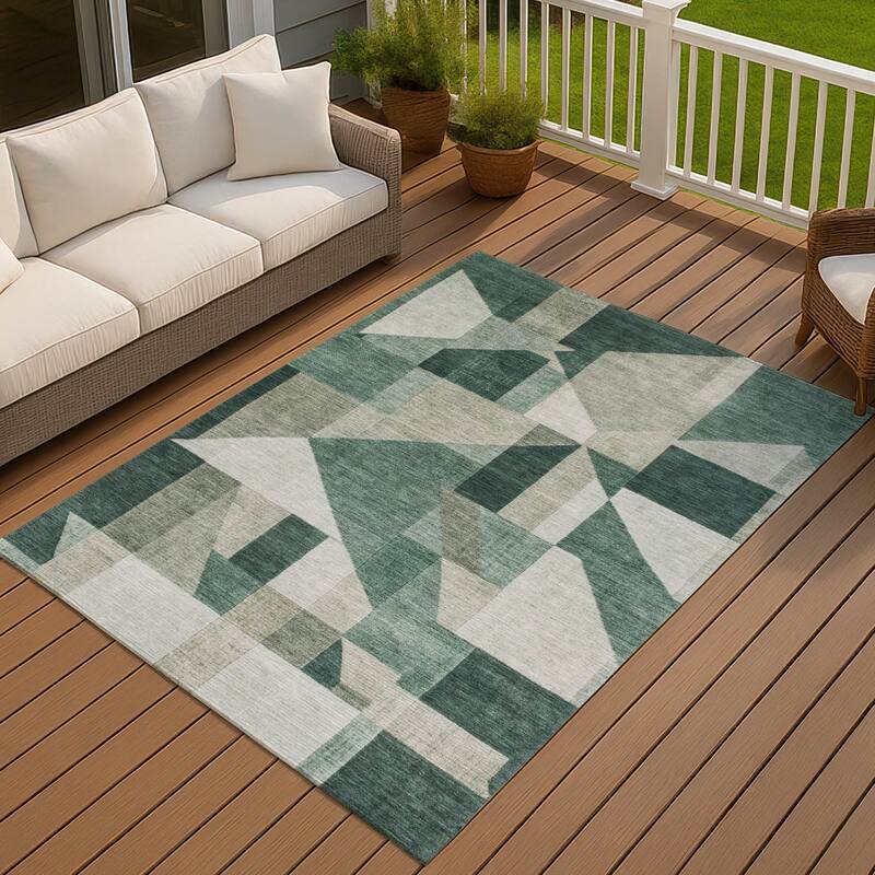 Machine Washable Indoor/ Outdoor Modern Geo Chantille Rug - Basil - 5' x 7'6"