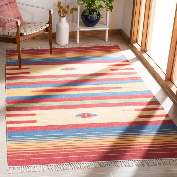 slide 2 of 14, SAFAVIEH Handmade Montauk Engelberta Southwestern Tribal Cotton Fringe Rug 3' x 5' - Red/Blue - Rectangle