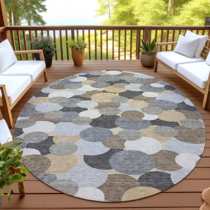Machine Washable Indoor/ Outdoor Mucho Bubbles Chantille Rug - Gray - 8' x 8'