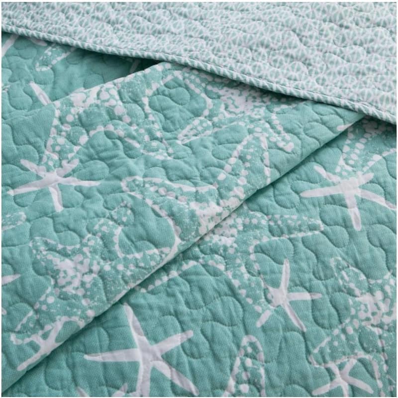 DESIGN STUDIO Starfish Blue Coastal Cotton Reversible Quilt Set
