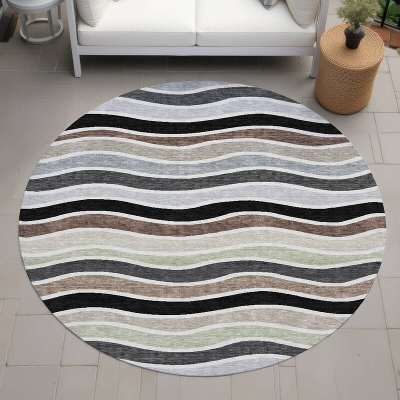 Machine Washable Indoor/ Outdoor Contemporary Stripe Chantille Rug - Black - 8' x 8'