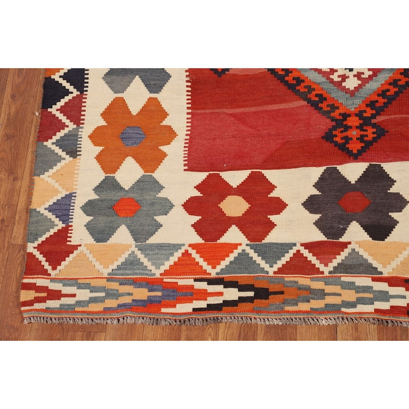 Kilim Qashqai Persian Vintage Rug Hand-Woven Tribal Wool Carpet - 5'1"x 8'2"