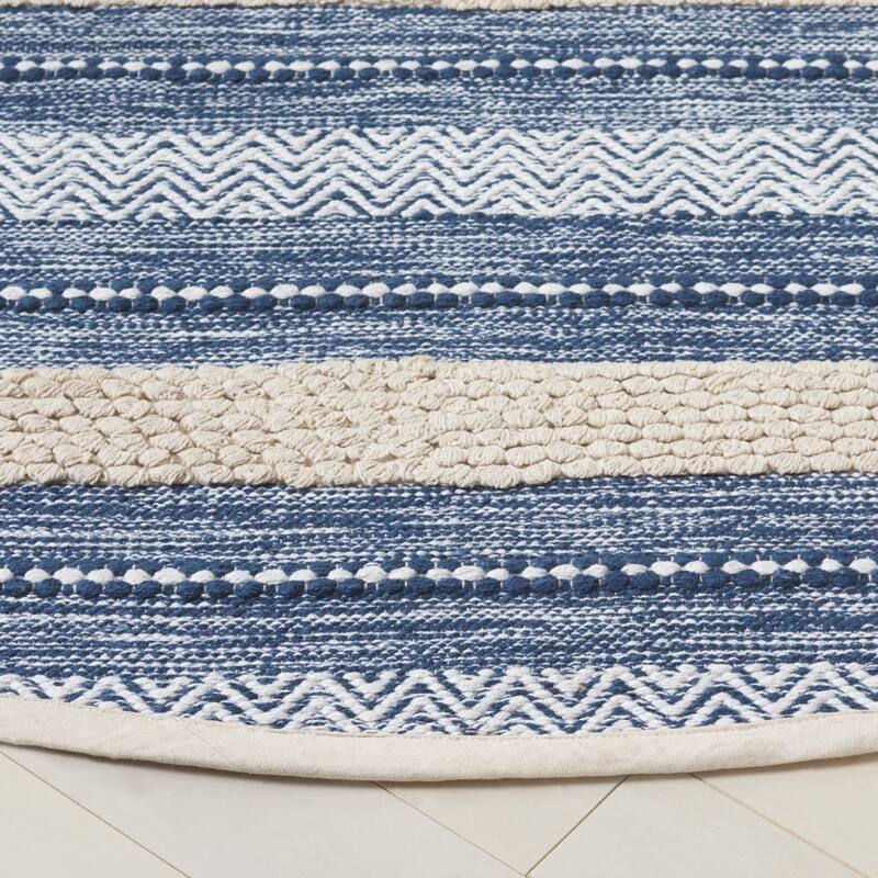 SAFAVIEH Handmade Montauk Robin Casual Cotton Rug