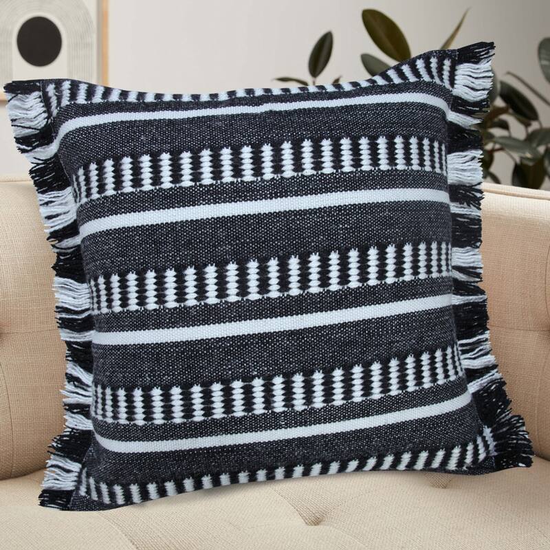 HomeRoots 20" X 20" Black Zippered Geometric Indoor Outdoor Throw Pillow - 22