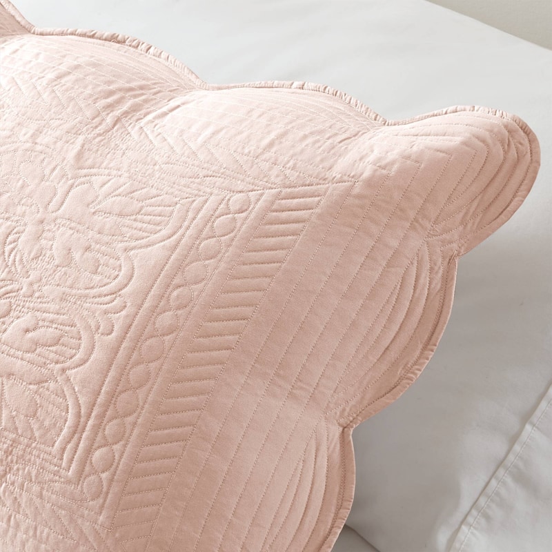 Madison Park Marino 3 Piece Reversible Scalloped Edge Quilt Set