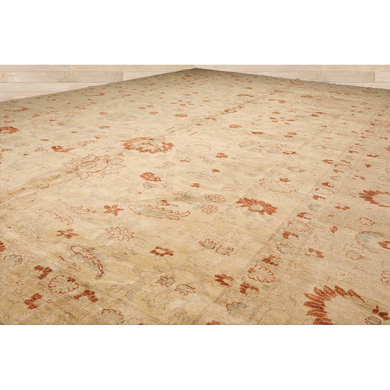 Hand Knotted Warm Beige Oushak Wool Traditional Oriental Area Rug - 12' 1'' x 17' 9''