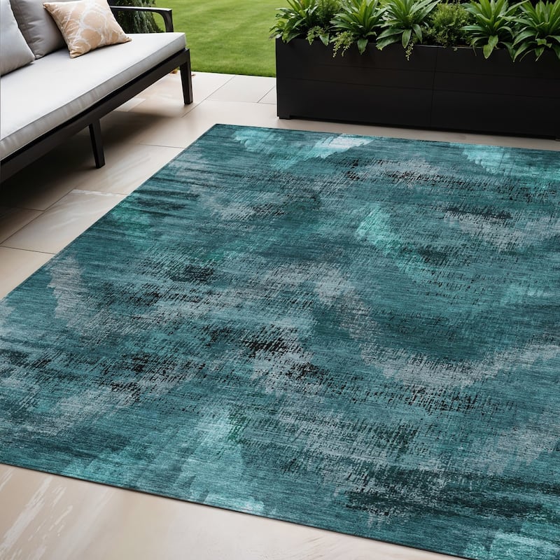 HomeRoots Abstract Transitional Rectangle Outdoor Rug - 5' X 8'