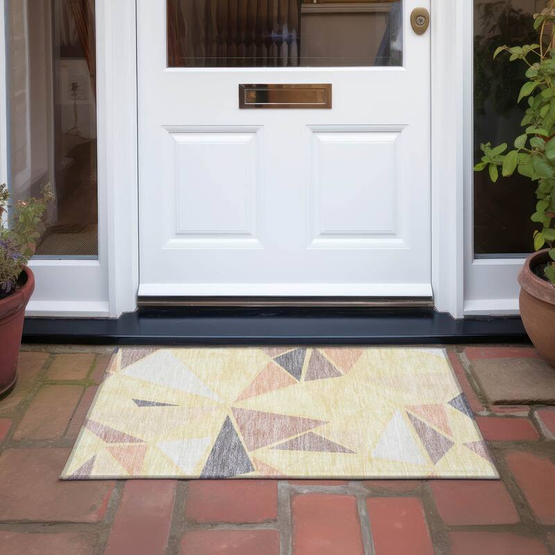 Machine Washable Indoor/ Outdoor Abstract Mosaic Chantille Rug