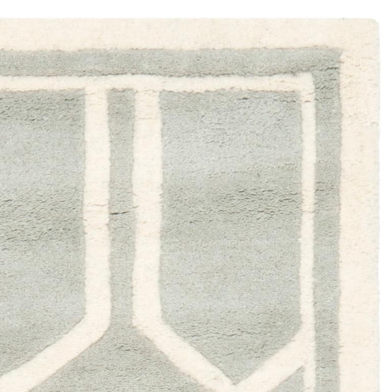 SAFAVIEH Handmade Chatham Pareshka Modern Moroccan Wool Rug
