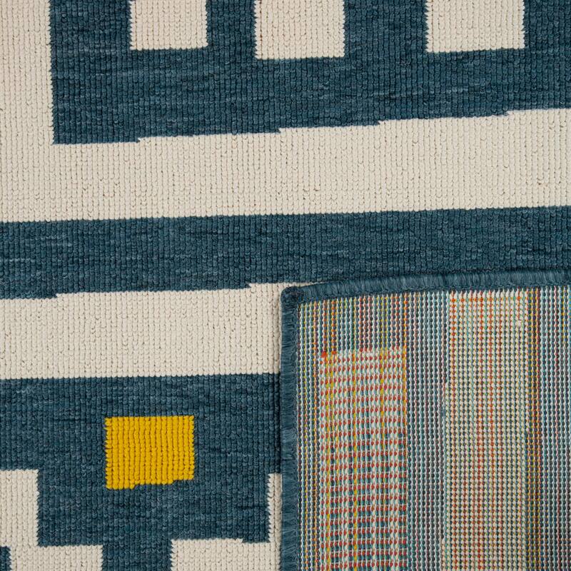 Sevita Graphic Print Bohemian Polypropylene Area Rug
