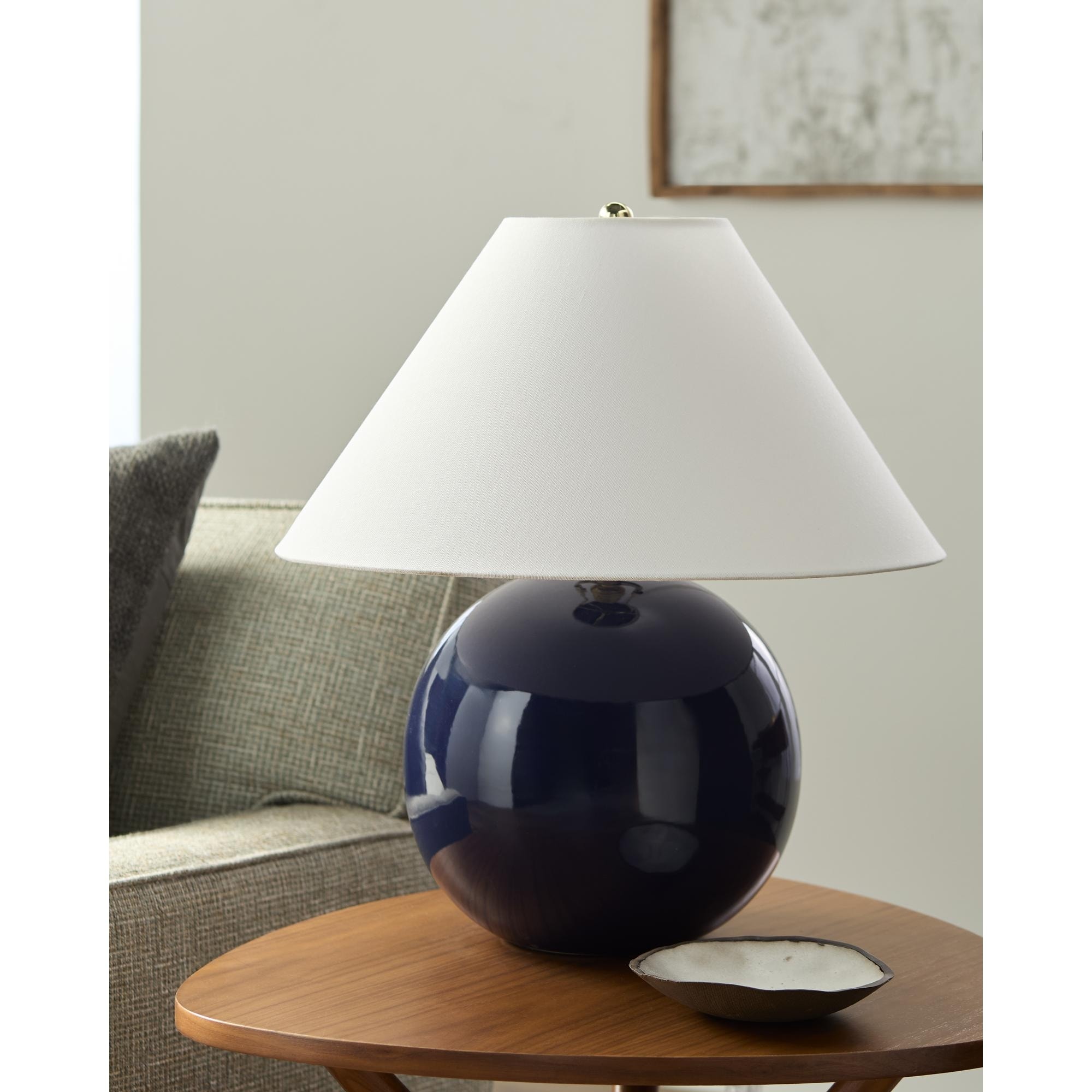 Livabliss Stellar Traditional Accent Table Lamp