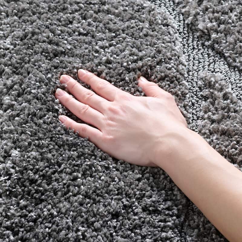SAFAVIEH Florida Shag Staka Abstract Waves 1.2-inch Area Rug - 6' x 8' - Grey