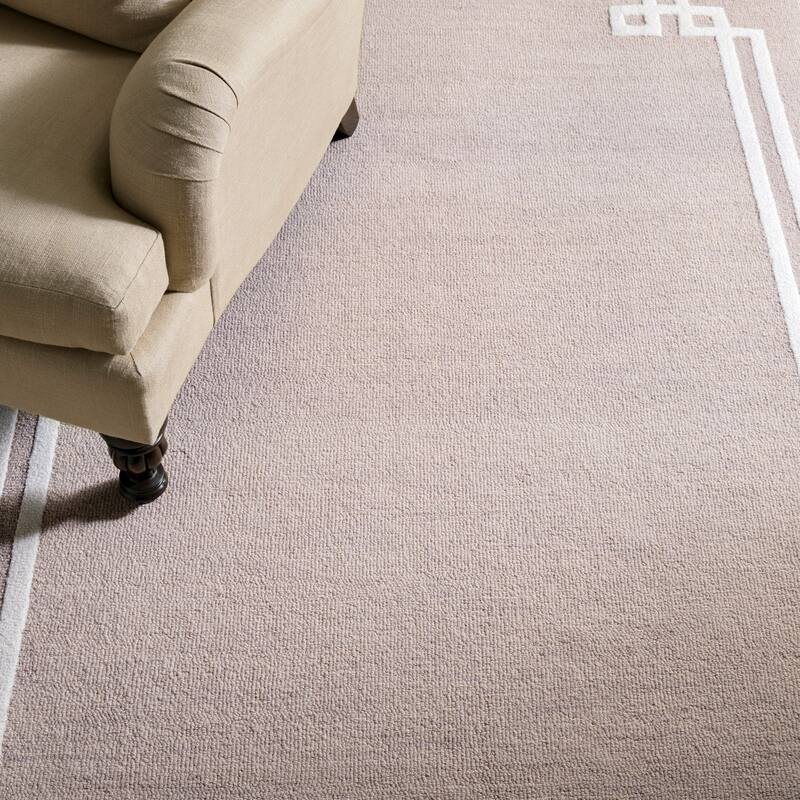 Martha Stewart by SAFAVIEH Handmade Fulgenzia Wool Rug