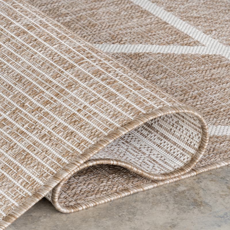 Nuloom Armida Geometric Indoor/Outdoor Area Rug