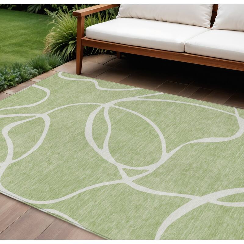 HomeRoots Abstract Transitional Rectangle Outdoor Rug - 10' X 14'
