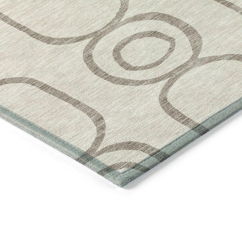 Machine Washable Indoor/ Outdoor Modern Vibe Chantille Rug