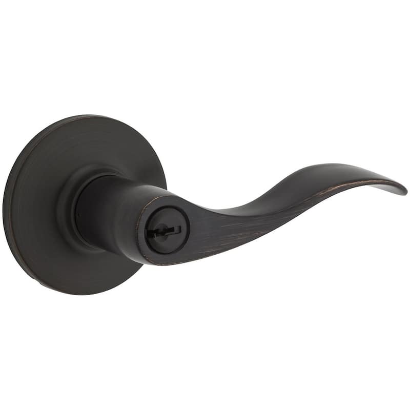 Kwikset Layton Single Cylinder Keyed Entry Door Lever Set with Round
