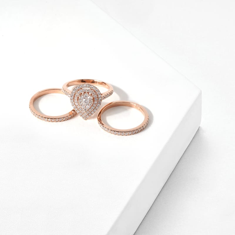 IGI Certified 1ct TDW Diamond Pear Shaped Cluster Halo Bridal Set in 10K Gold for Women - 7 - Rose