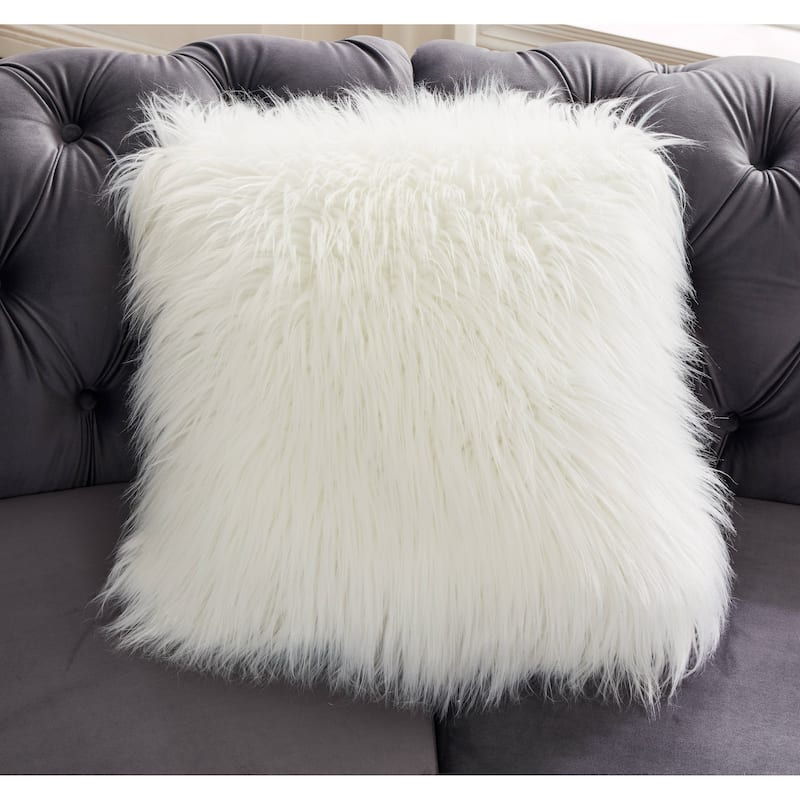 Mousseau 138.6" Velvet Symmetrical Modular Sectional