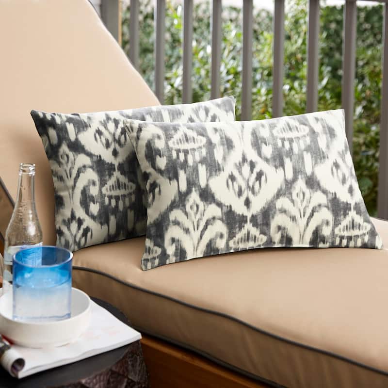 Rainford Grey/ Cream Indoor/ Outdoor 13 x 20 Inch Knife Edge Pillow Set